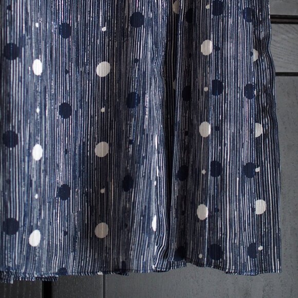 🌷Kate Hill | Petite 2-Piece Sleeveless Blouse and Pleated Skirt - Picture 5 of 6